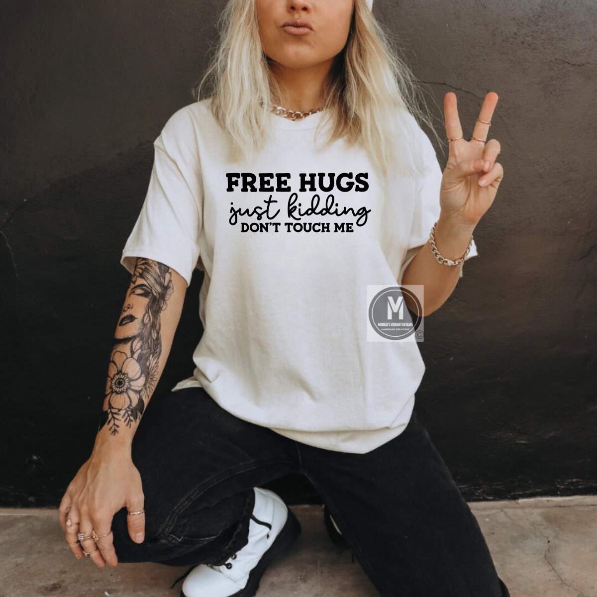 FREE HUGS